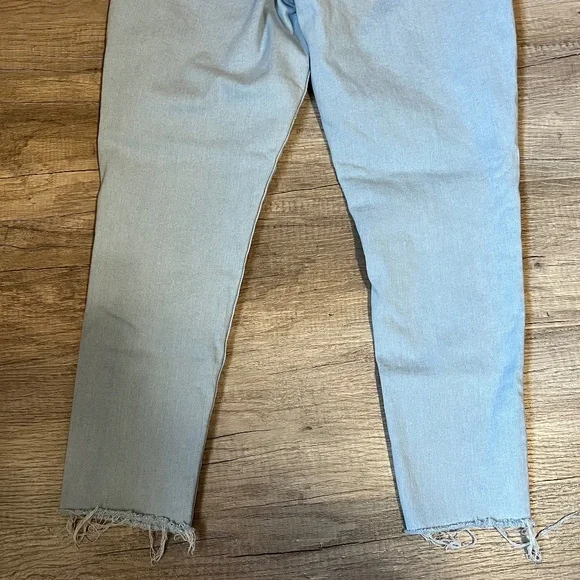 LEVI'S 721 High Rise Skinny Jean (Size 29) - Picture 10 of 14